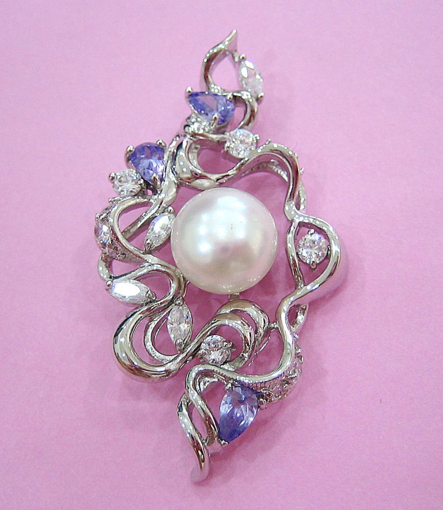 CZ with Pearl Pendant P1099