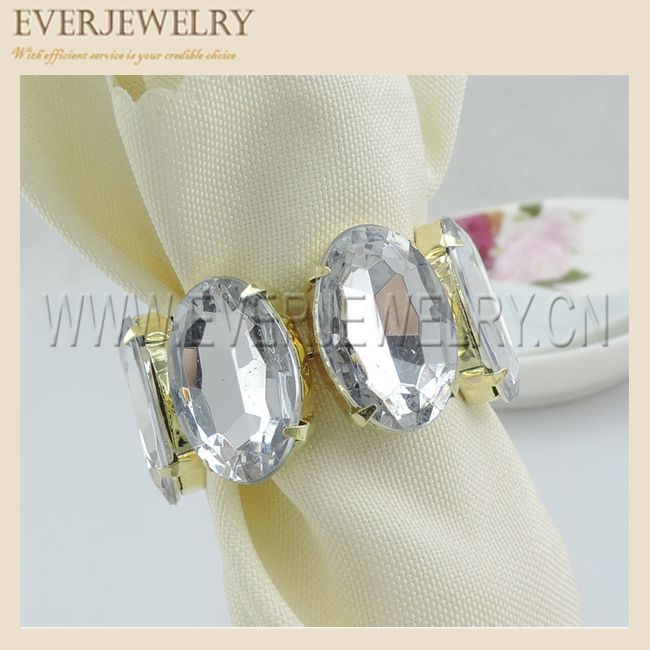 Brilliant Oval Acrylic Rhinestone Napkin Ring for Wedding Favor