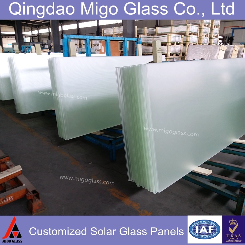 3.2mm Anti Reflective Coating Low Iron Solar Panel Glass