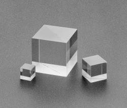 Broadband Polarizing Cube Beamsplitters