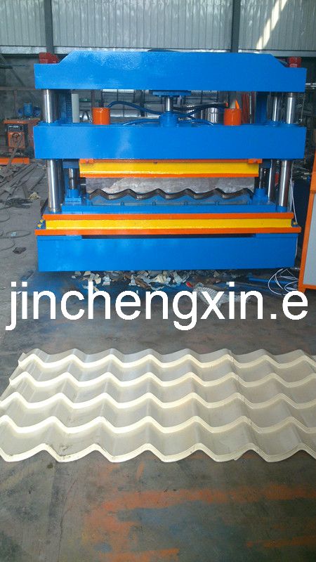 Metel Tile Forming Machine