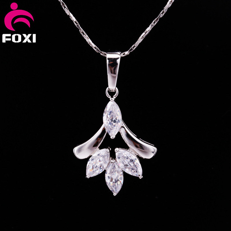 Factory Wholesale Clear Gemstone Pendant