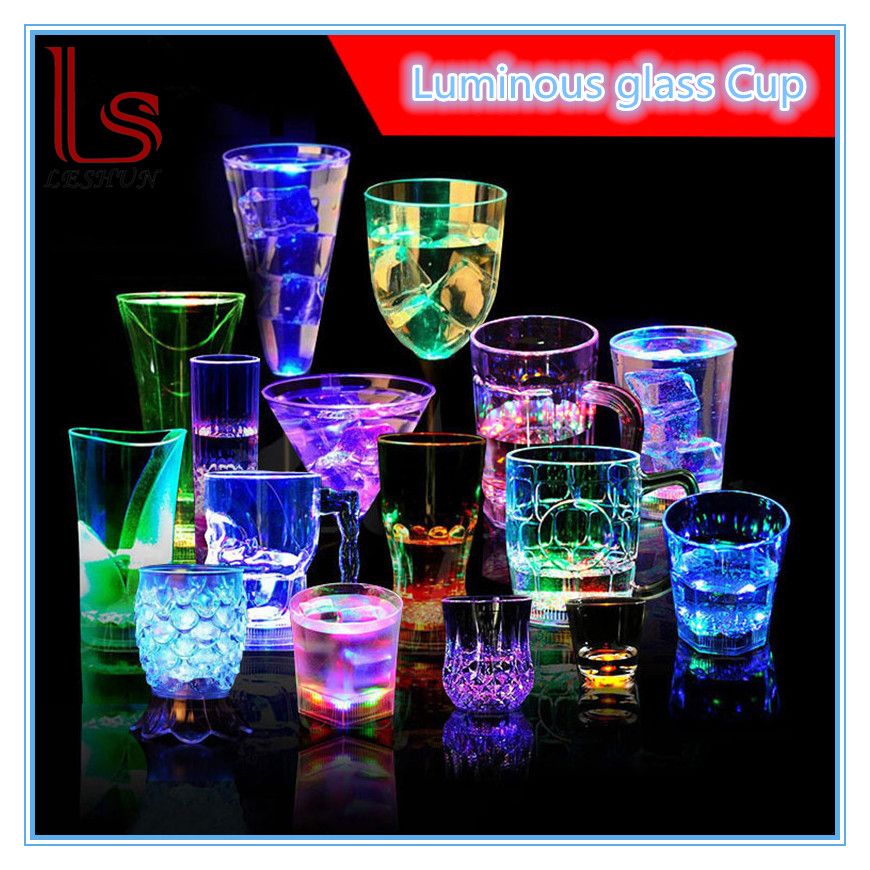 Promotion Gift Luminous LED Colorful Party / Pub / KTV Wine Cups for Bar