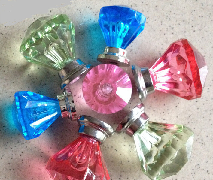 Dimond Shape Crystal Handles Knobs