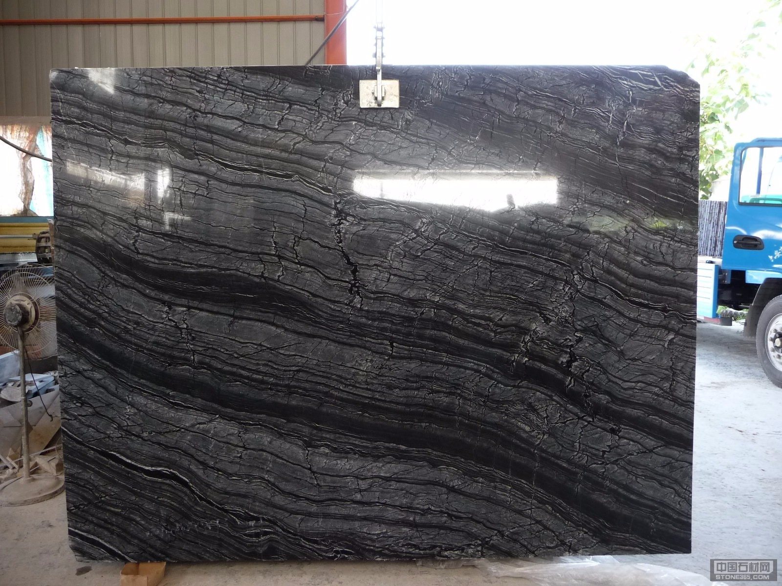 Ancient Wood Marble 2cm Slabs