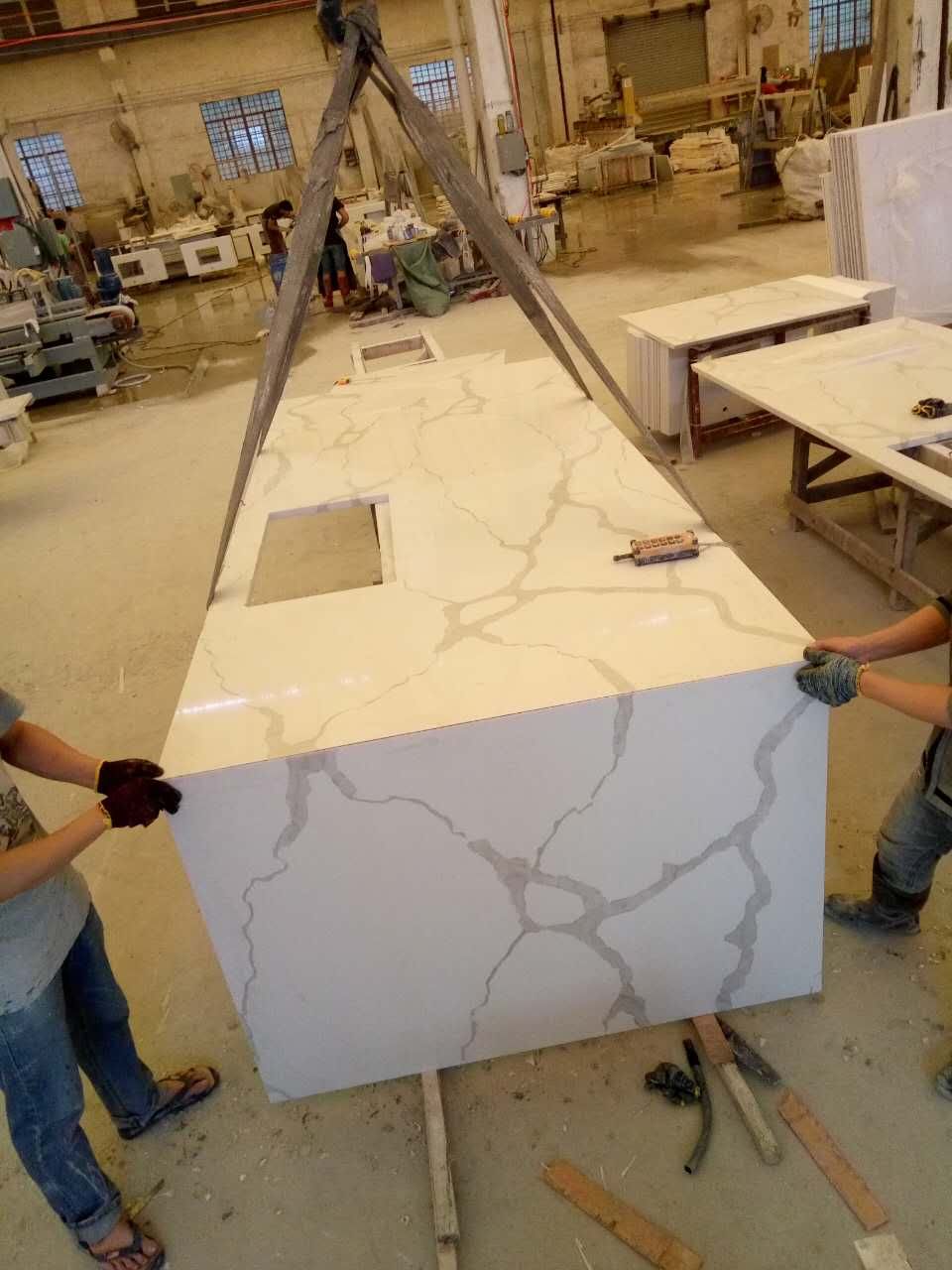 Latest Kitchen Slab Colorful White Quartz Stone Top Dining Tables