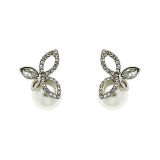 925 Silver Finesse Crystal and Pearl Leaf Stud Earrings jewelry with Gold Plated