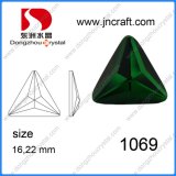 Wholesale Triangle Shape Machine Cut Glass Emerald Stone