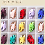 Factory Price Beautiful S Shape Crystal Sewing Stones with Various Colors