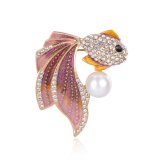 Garment Accessories Cheap Metal Goldfish Design Pearl Rhinestone Brooch